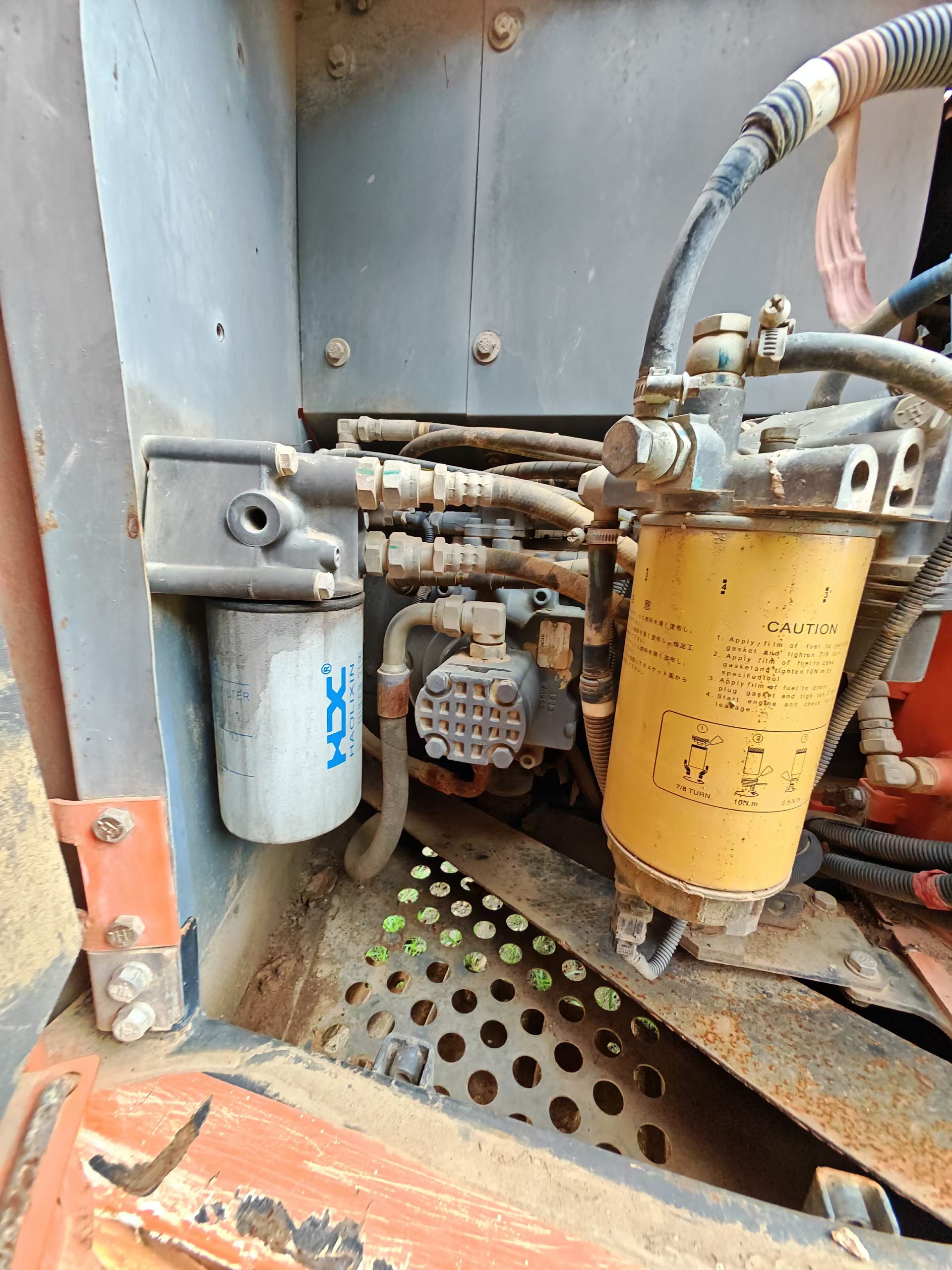 Buy Hitachi ZX130-5A Used Excavator / 9 Buy Hitachi ZX130-5A Used Excavator / 9