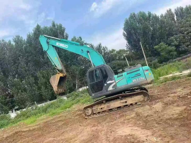 Buy Kobelco SK200 Used Excavator / 1