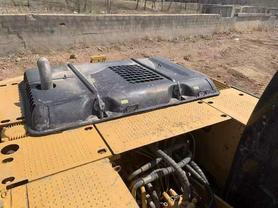 Buy Caterpillar 323D2L Used Excavator / 9 Buy Caterpillar 323D2L Used Excavator / 9