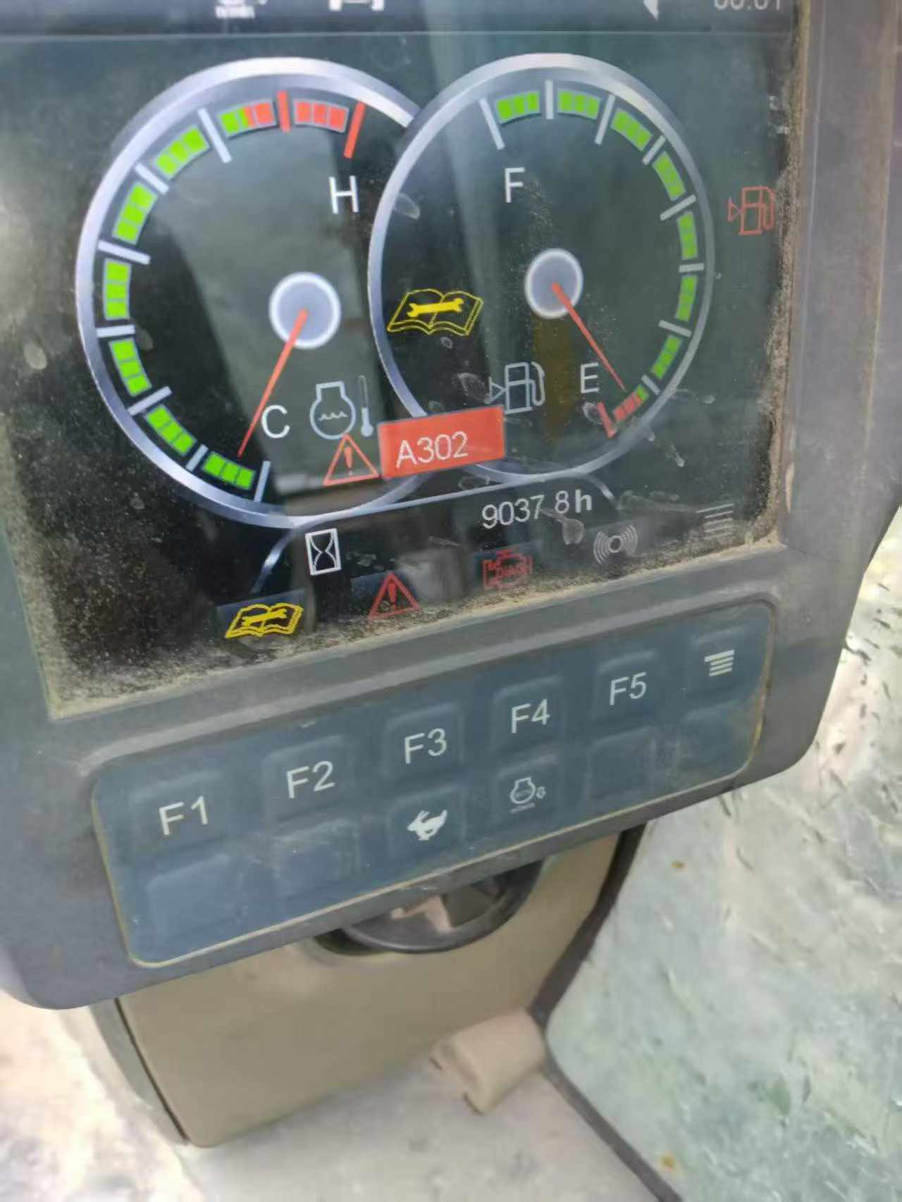 Buy XCMG XE150 Used Excavator / 4 Buy XCMG XE150 Used Excavator / 4