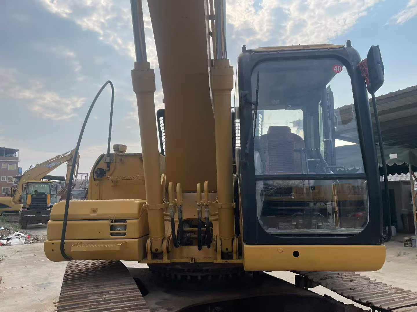 Buy Caterpillar 320D Used Excavator / 3 Buy Caterpillar 320D Used Excavator / 3