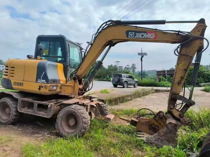 Buy XCMG XE60 Used Excavator / 1