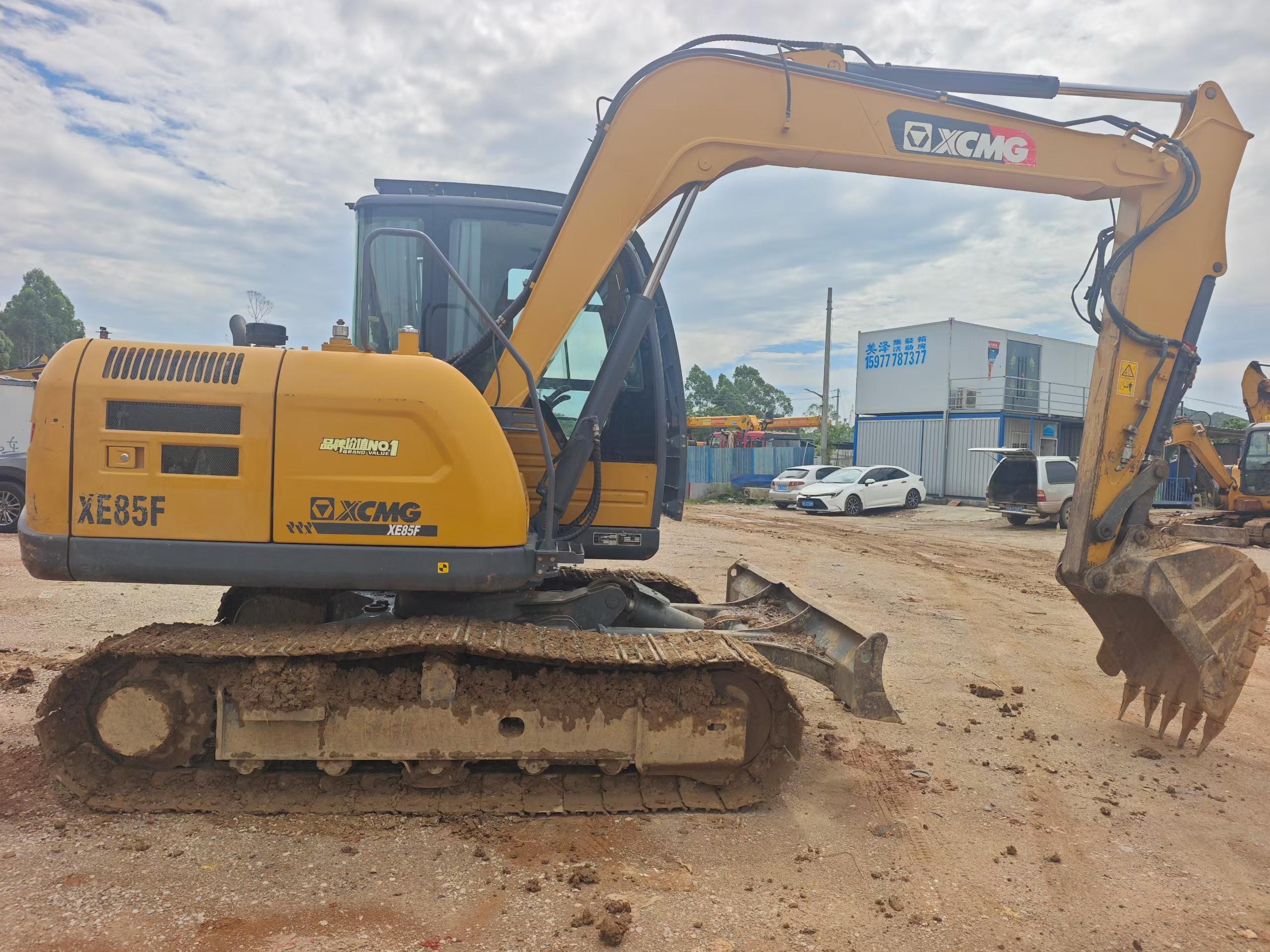 Buy XCMG XE85C Used Excavator / 3 Buy XCMG XE85C Used Excavator / 3