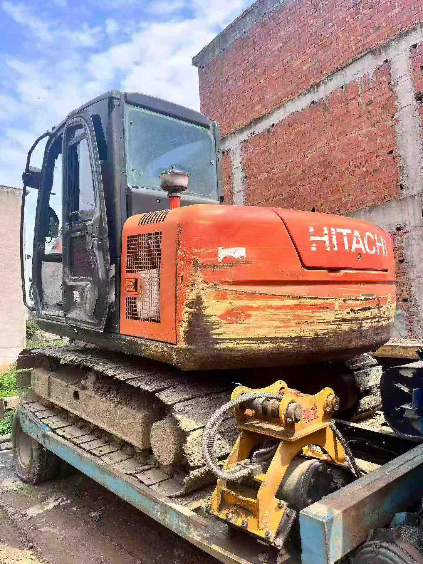 Buy Hitachi ZX70-5G Used Excavator / 3 Buy Hitachi ZX70-5G Used Excavator / 3