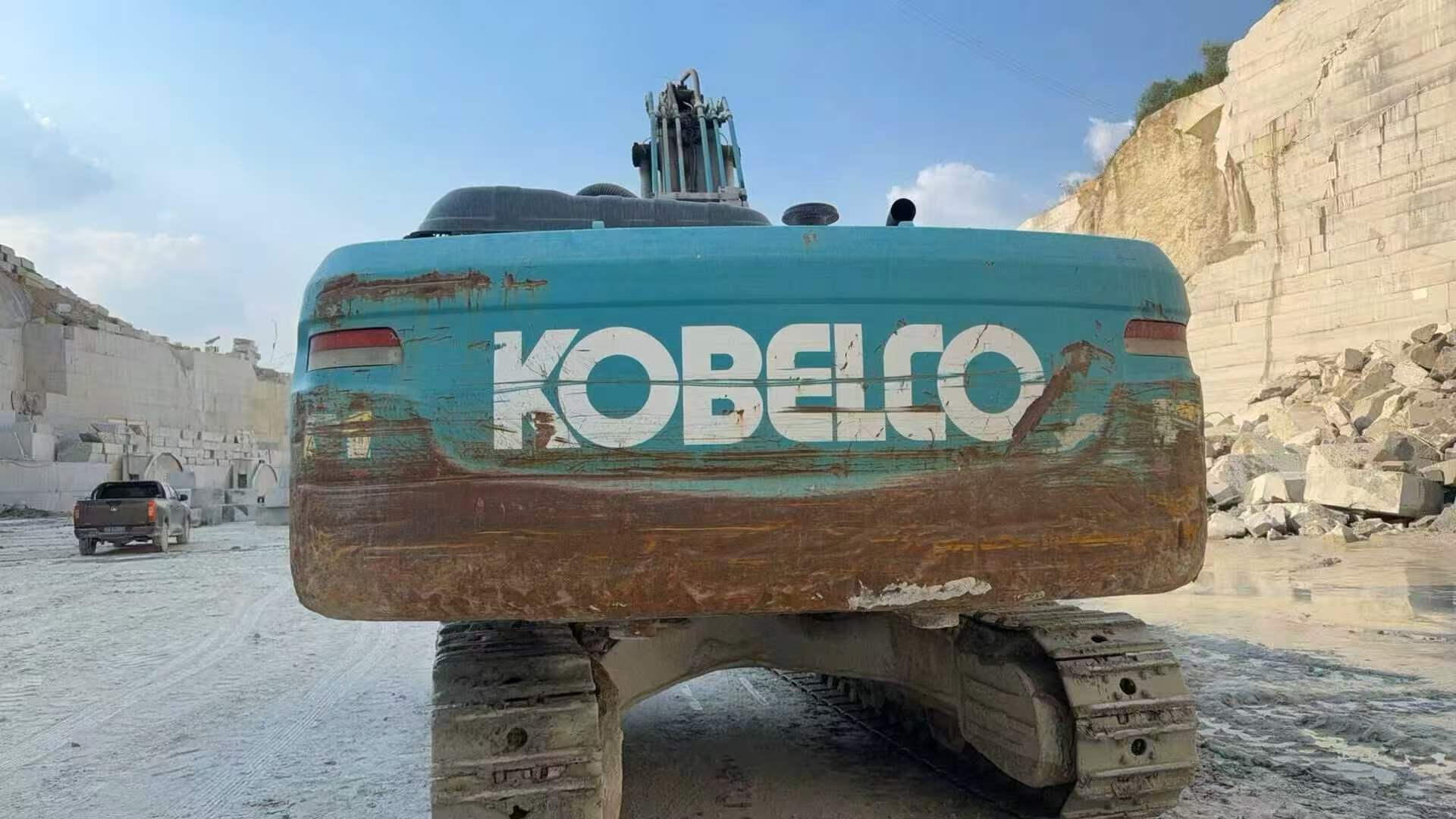 Buy Kobelco SK380D Used Excavator / 2 Buy Kobelco SK380D Used Excavator / 2