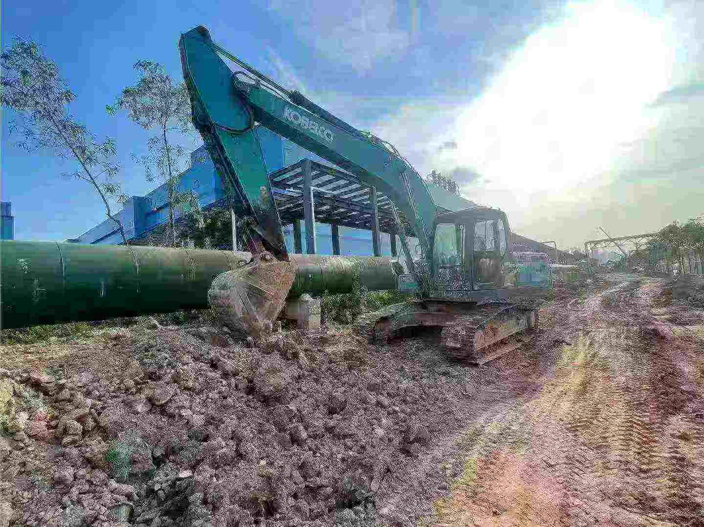 Buy Kobelco SK200 Used Excavator / 6 Buy Kobelco SK200 Used Excavator / 6