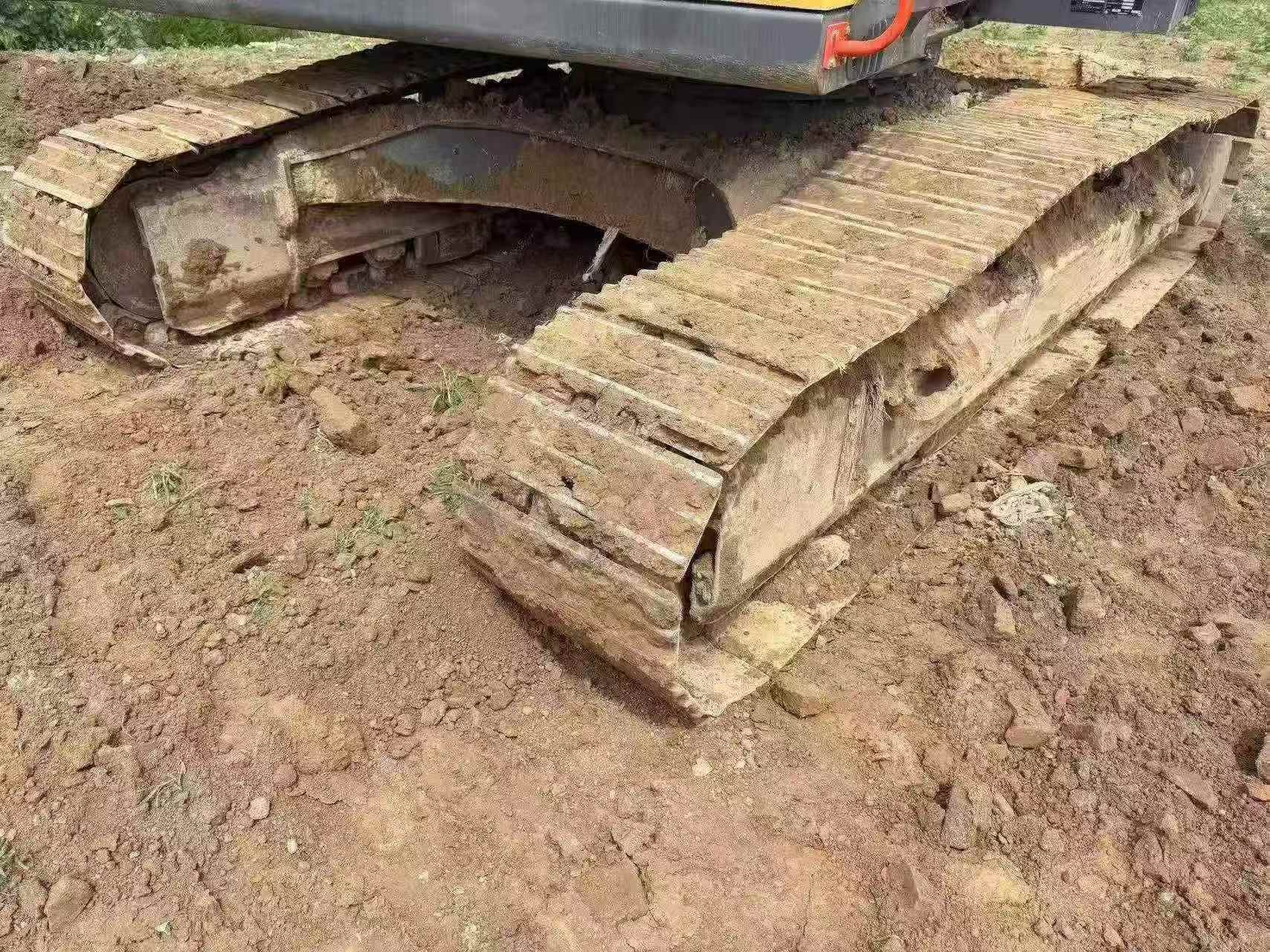 Buy Volvo EC240 Used Excavator / 4 Buy Volvo EC240 Used Excavator / 4