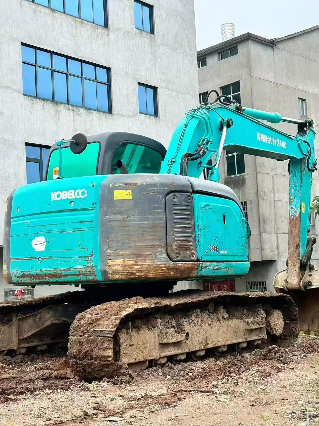 Buy Kobelco SK115SR Used Excavator / 2 Buy Kobelco SK115SR Used Excavator / 2