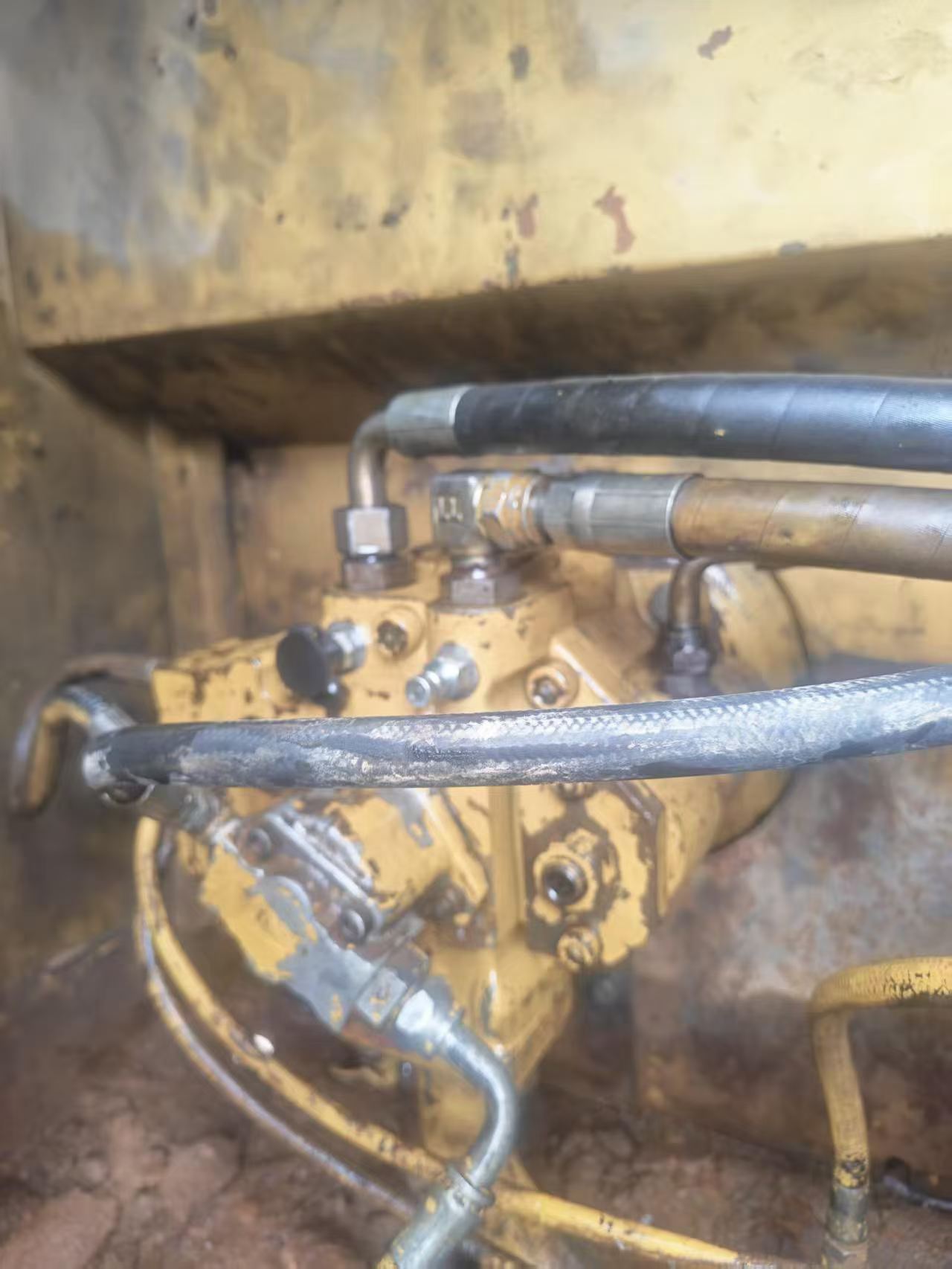 Buy Caterpillar 307B Used Excavator / 9 Buy Caterpillar 307B Used Excavator / 9