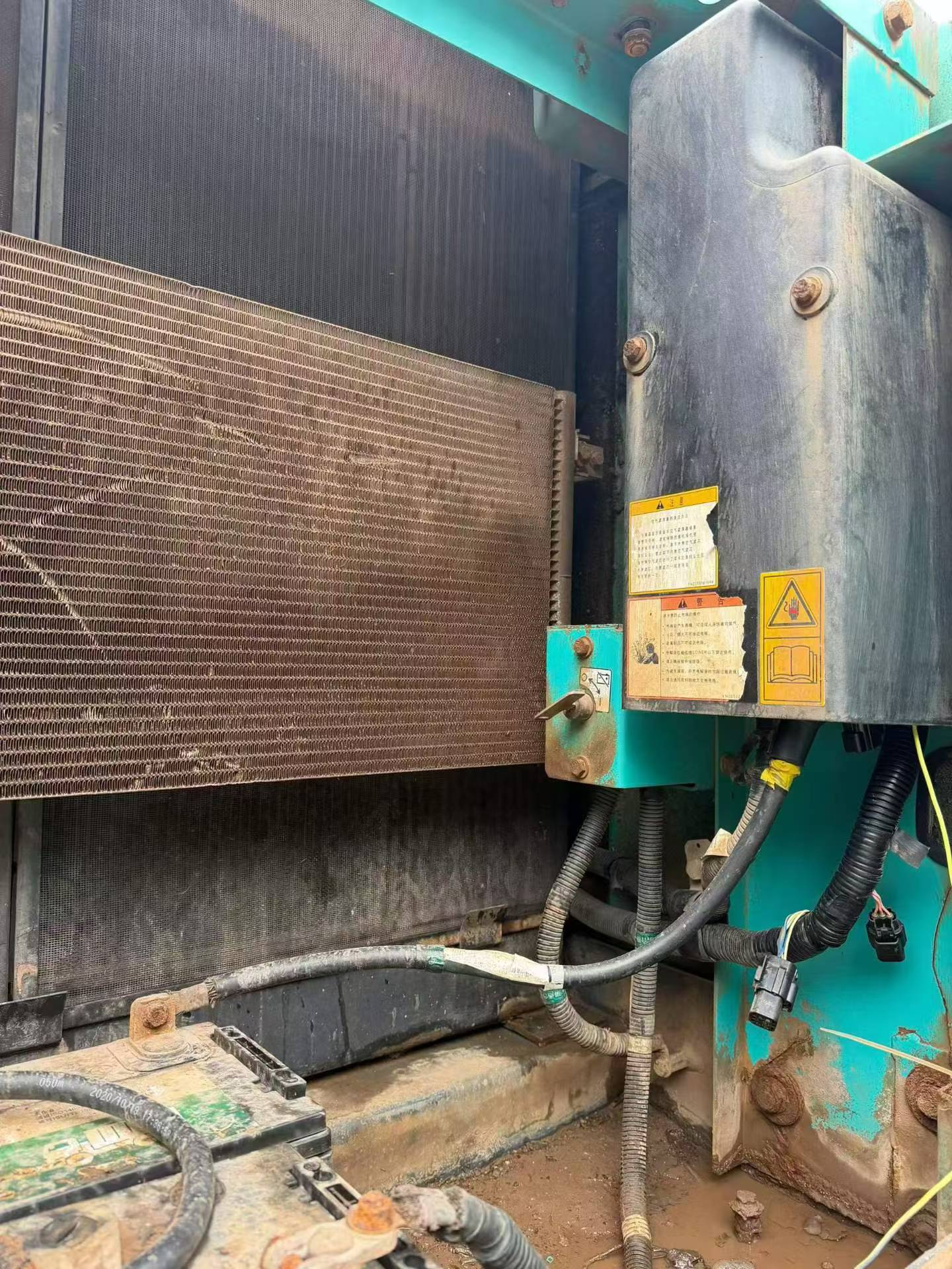 Buy Kobelco SK210 Used Excavator / 9 Buy Kobelco SK210 Used Excavator / 9