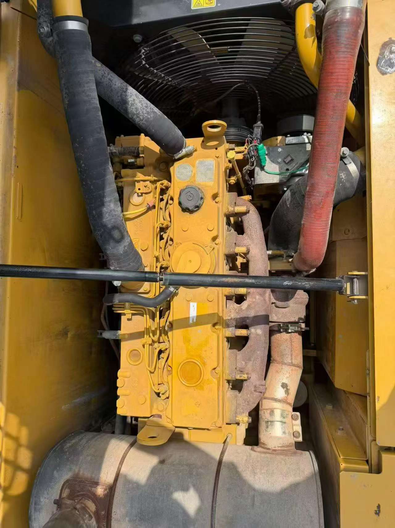 Buy Caterpillar 320D Used Excavator / 2 Buy Caterpillar 320D Used Excavator / 2