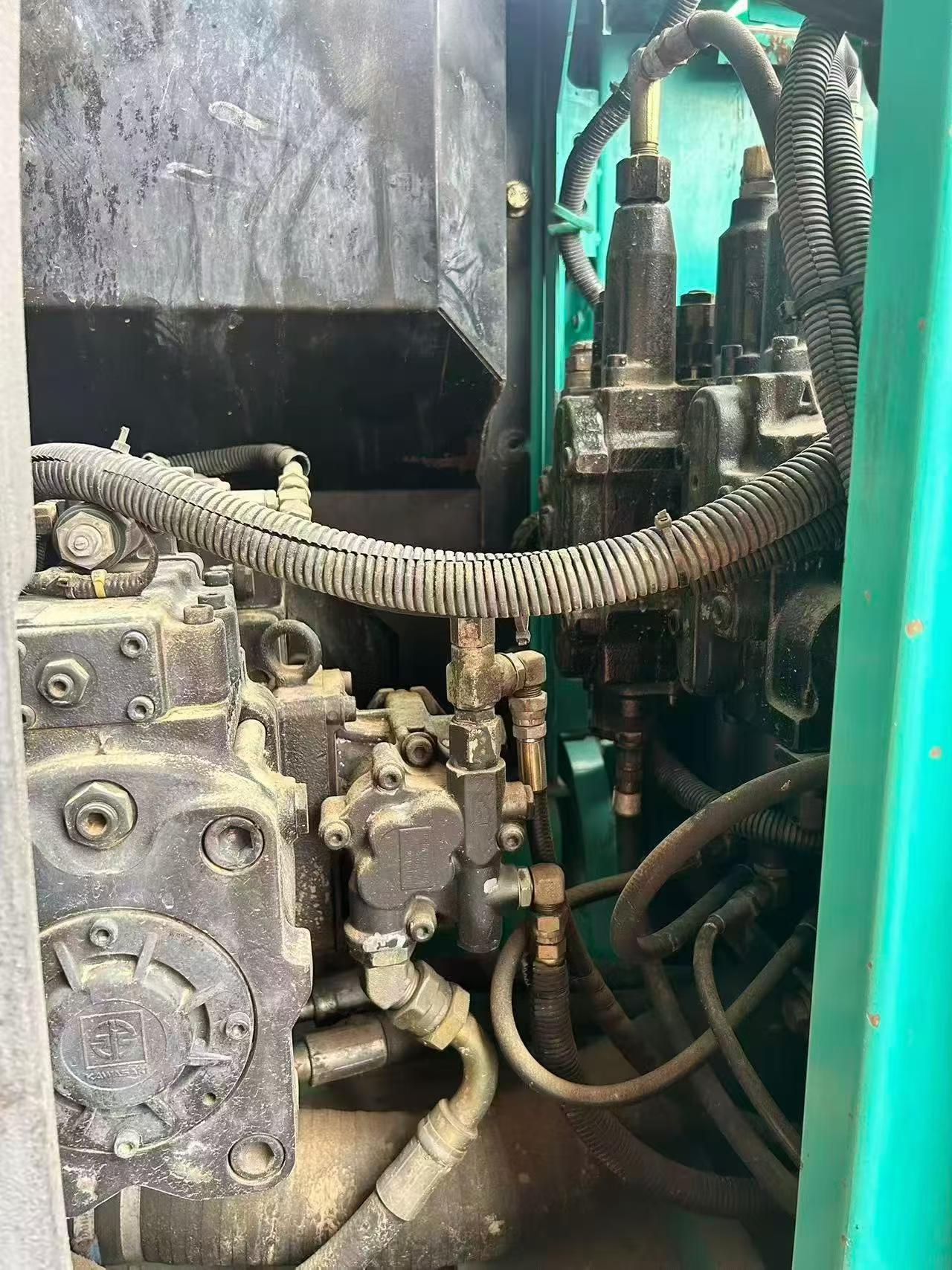 Buy Kobelco SK115SR Used Excavator / 3 Buy Kobelco SK115SR Used Excavator / 3