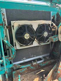 Buy Kobelco SK200-5.5 Used Excavator / 4 Buy Kobelco SK200-5.5 Used Excavator / 4