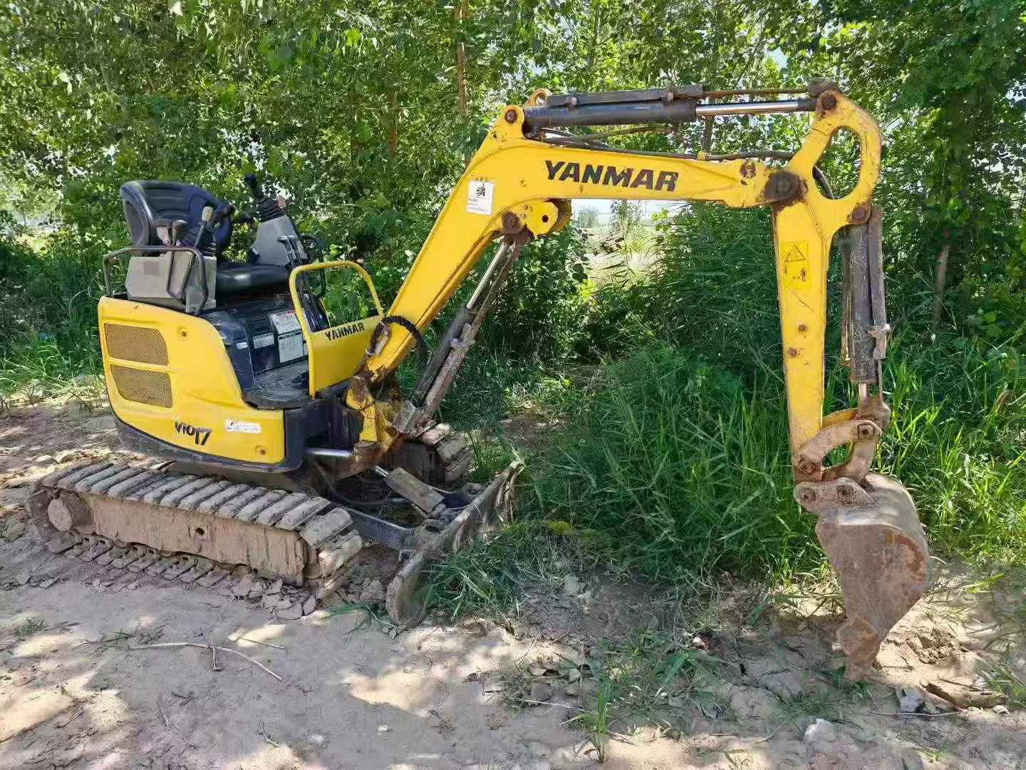 Buy Yanmar Vio17 Used Excavator / 2