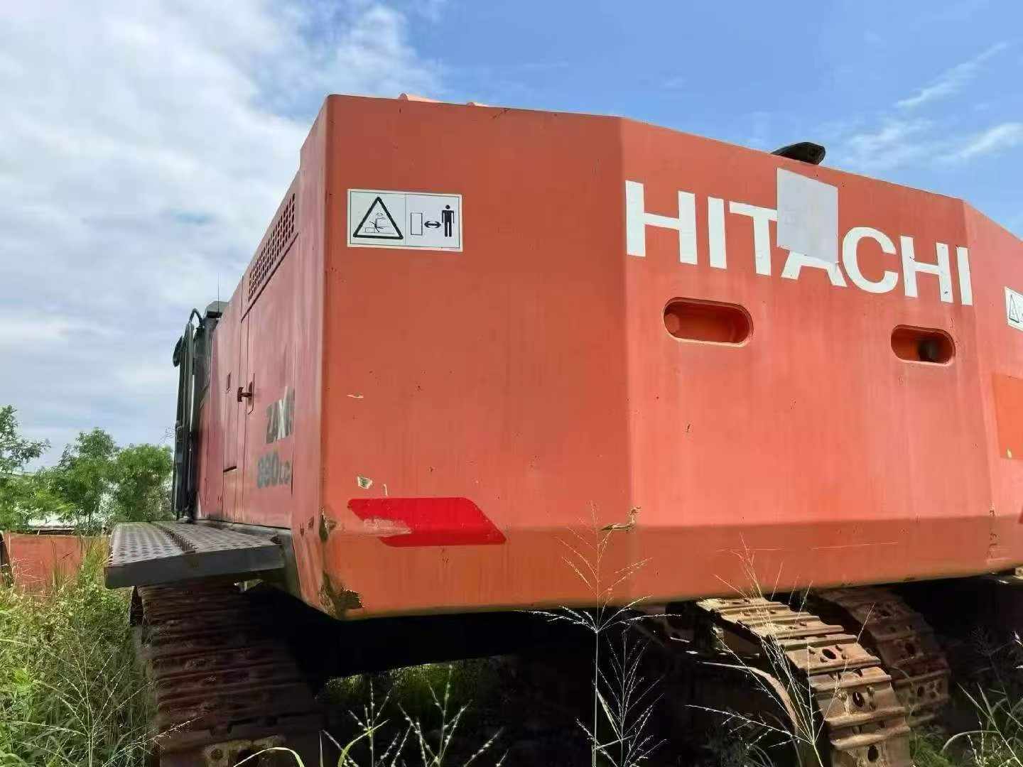 شراء حفارة Hitachi ZX50 مستعملة / 6