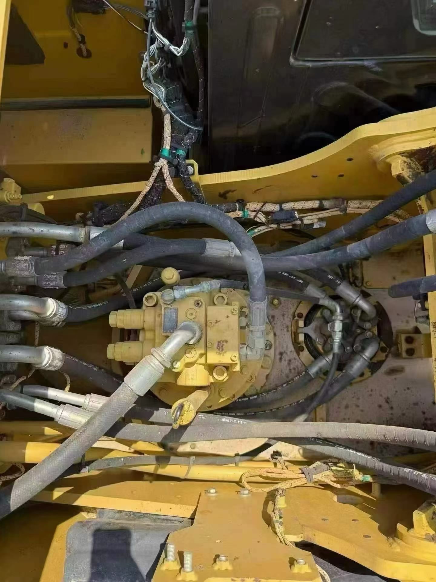 Buy Caterpillar 320A Used Excavator / 6 Buy Caterpillar 320A Used Excavator / 6