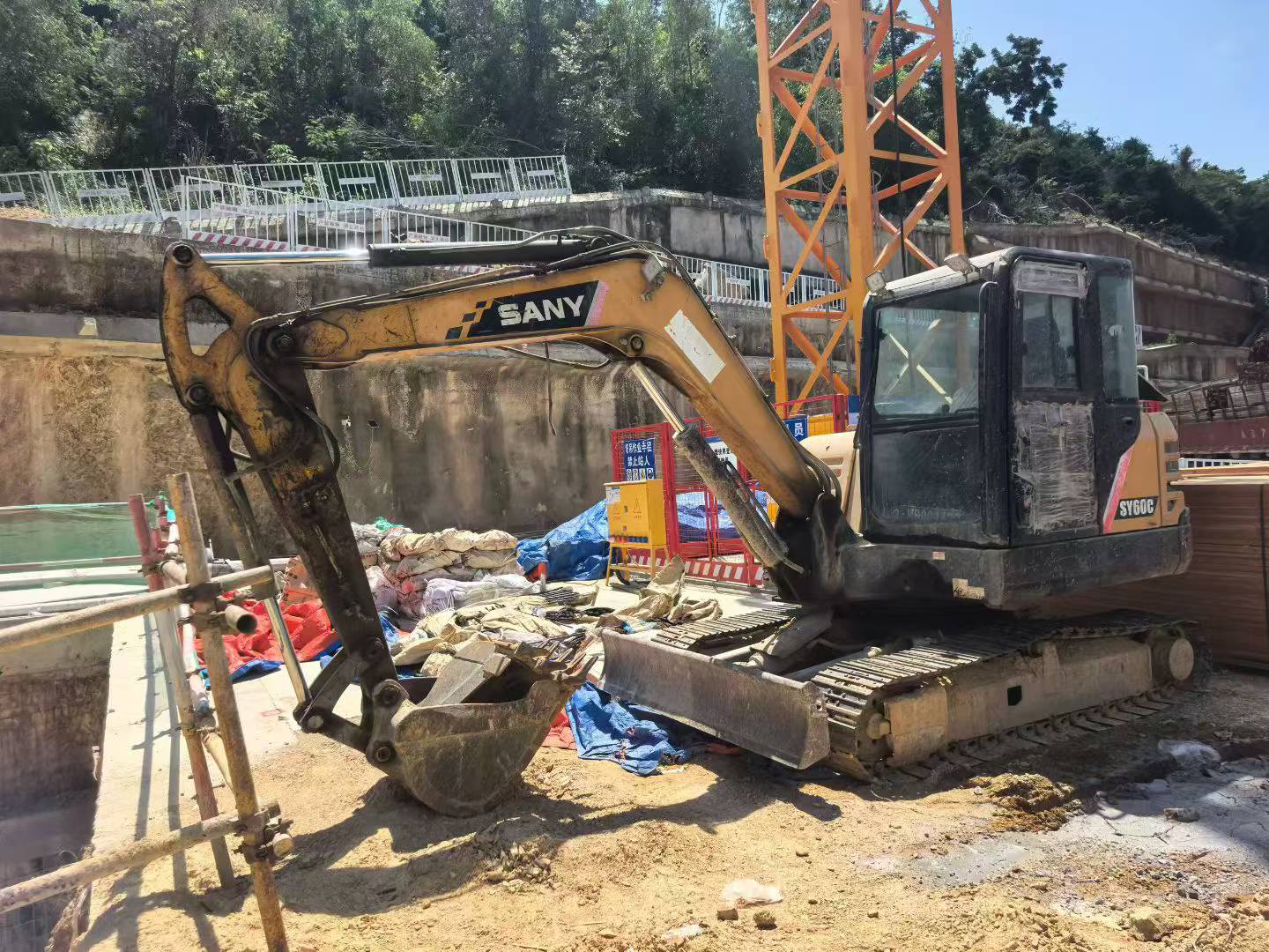 Buy Sany SY60 Used Excavator / 7 Buy Sany SY60 Used Excavator / 7
