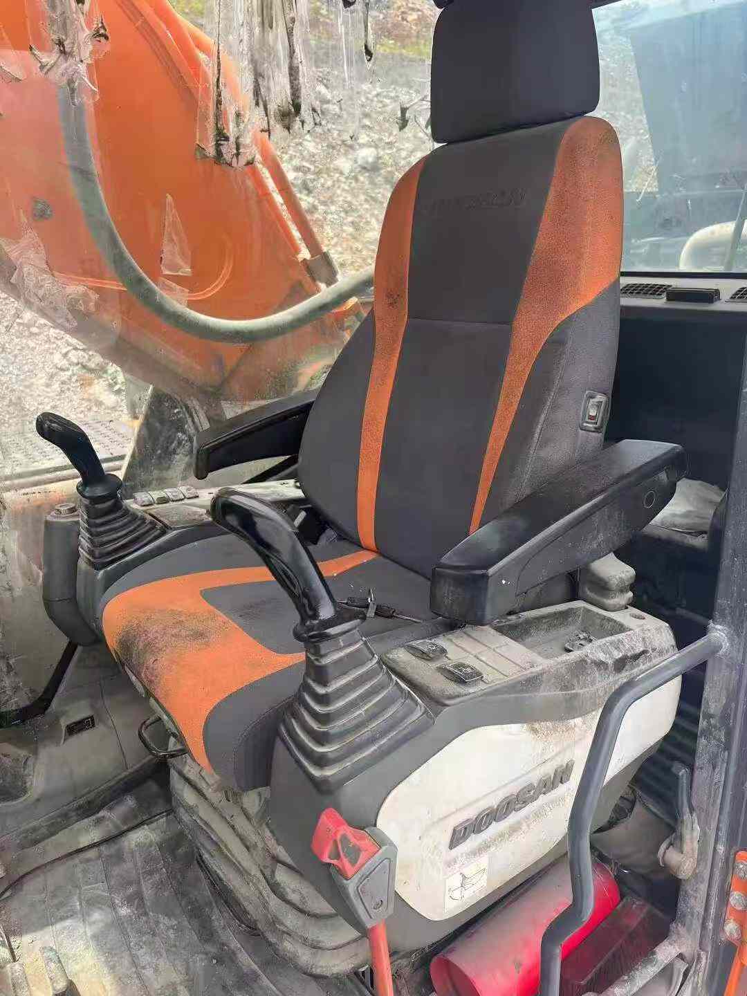 Buy Doosan DX380 Used Excavator / 8 Buy Doosan DX380 Used Excavator / 8