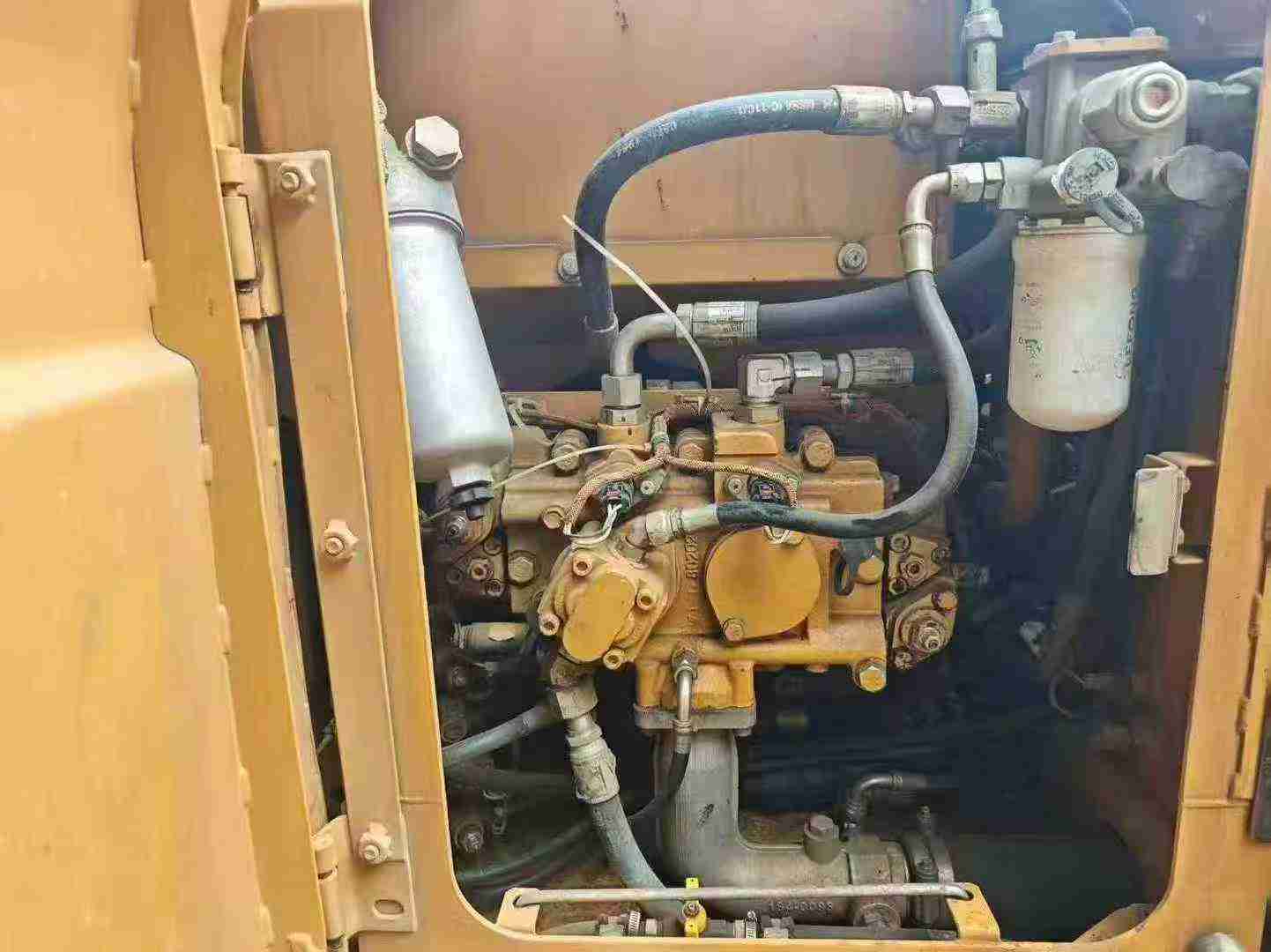Buy Caterpillar 313D Used Excavator / 3 Buy Caterpillar 313D Used Excavator / 3