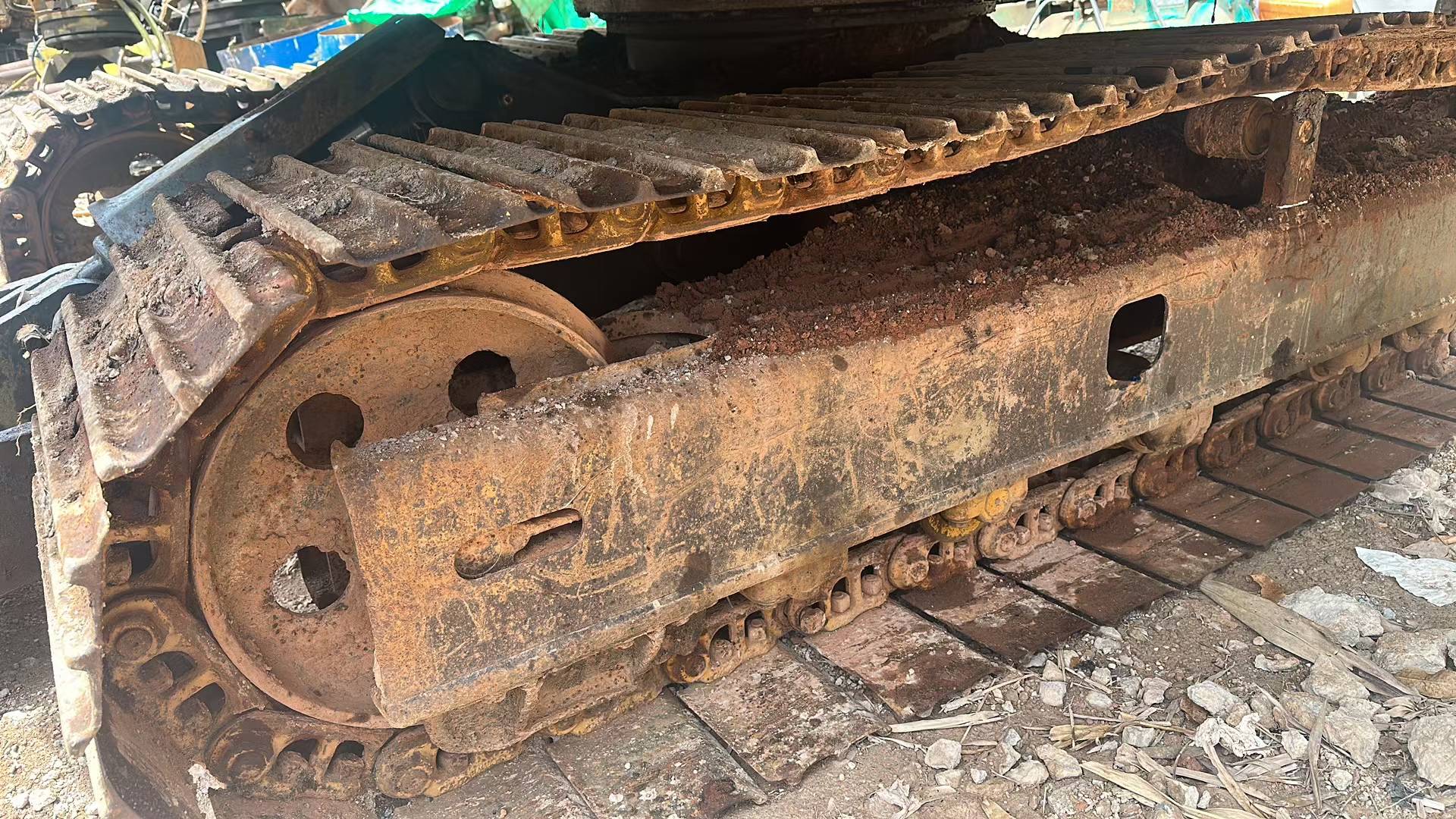 Buy Komatsu PC60-7 Used Excavator / 9 Buy Komatsu PC60-7 Used Excavator / 9