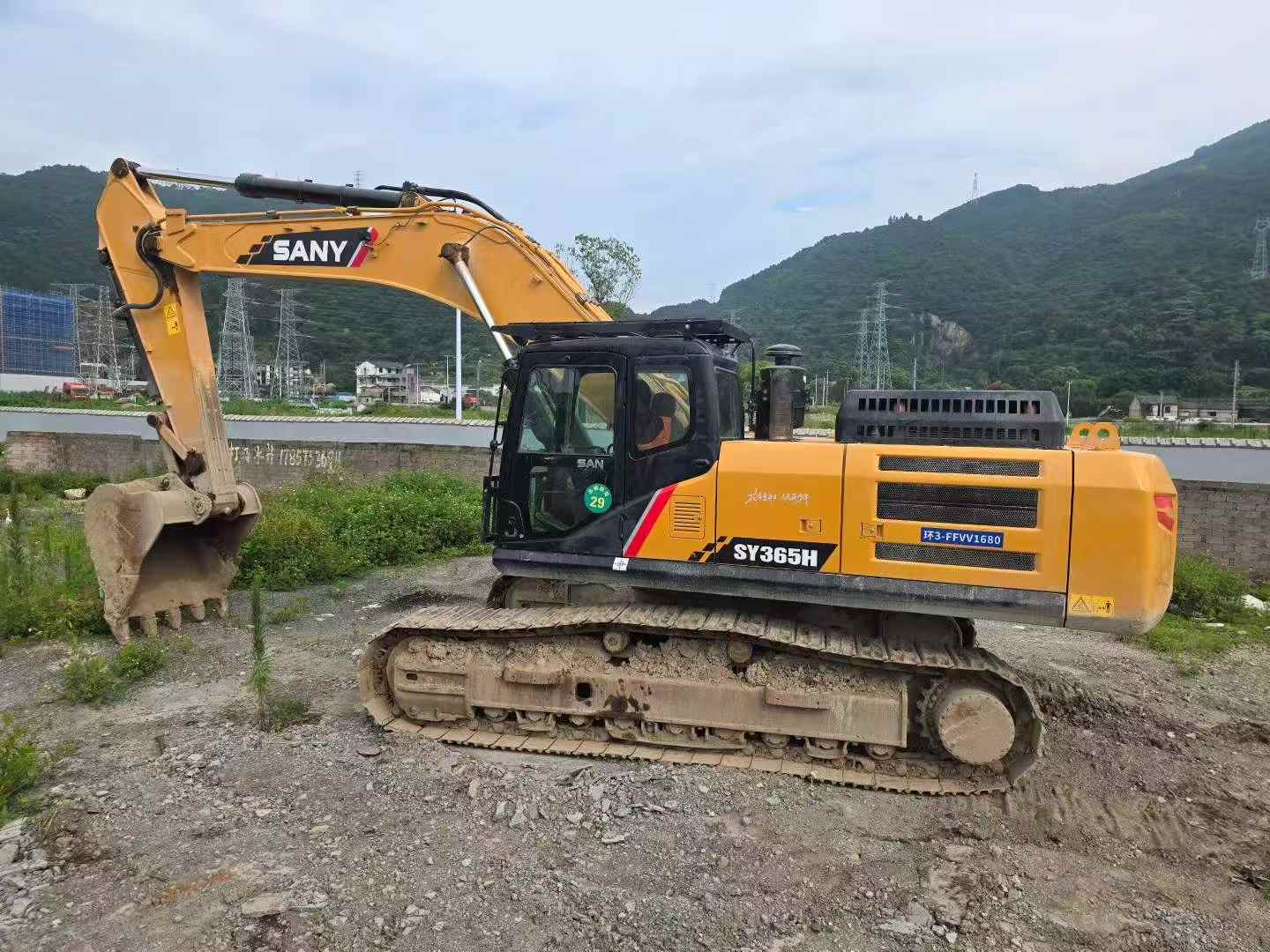 Buy Sany SY365C-8 Used Excavator / 4 Buy Sany SY365C-8 Used Excavator / 4