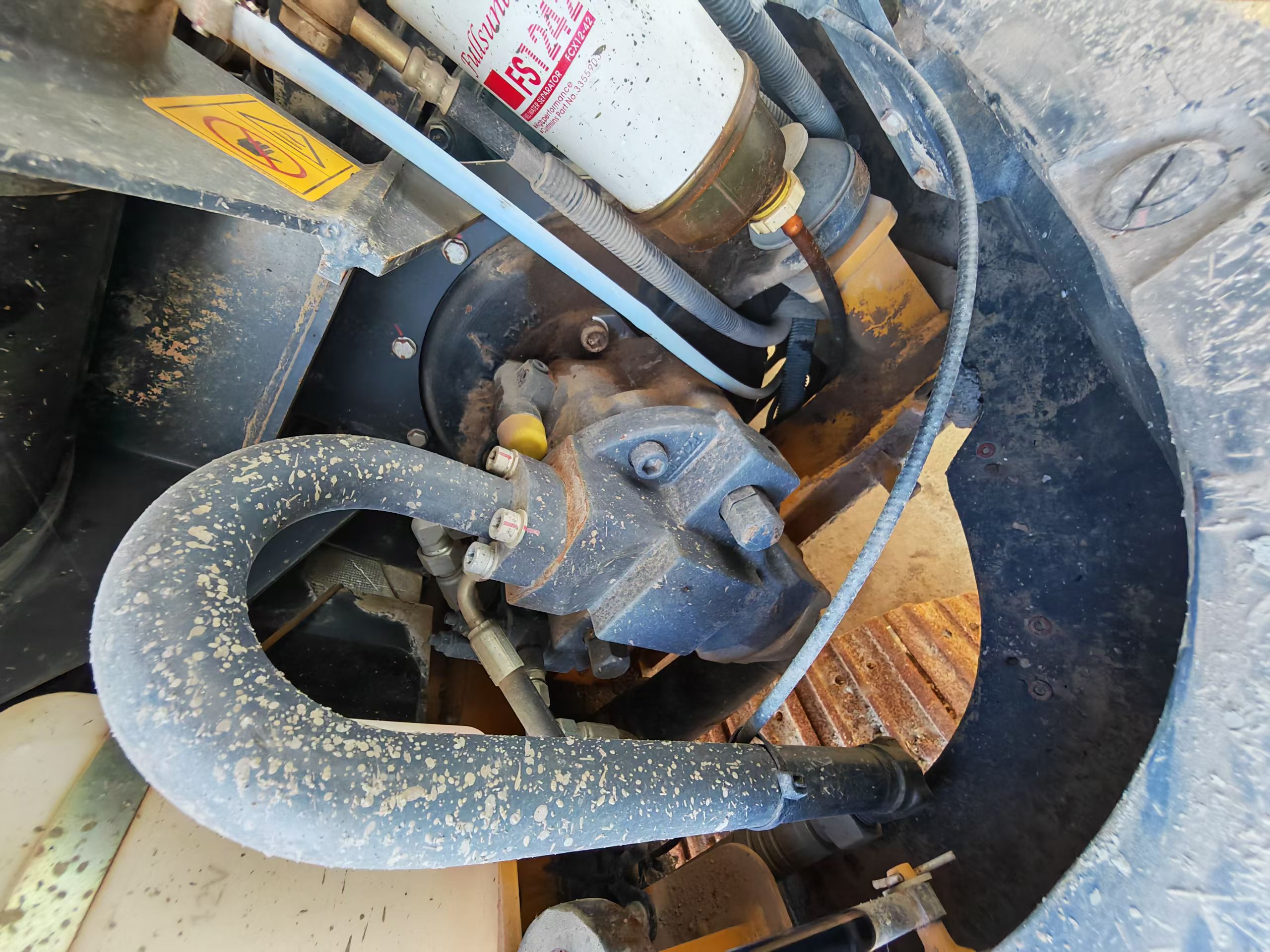 Compre Excavadora XCMG XE55D Usada / 4
