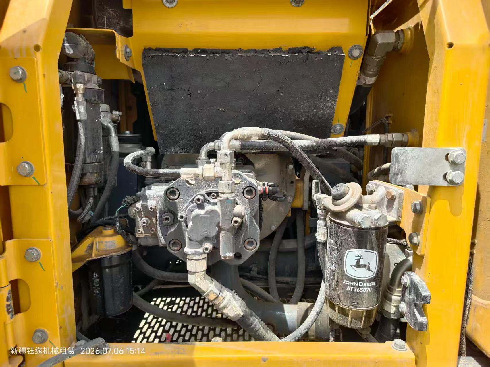 Buy JohnDeere E130 Used Excavator / 5 Buy JohnDeere E130 Used Excavator / 5