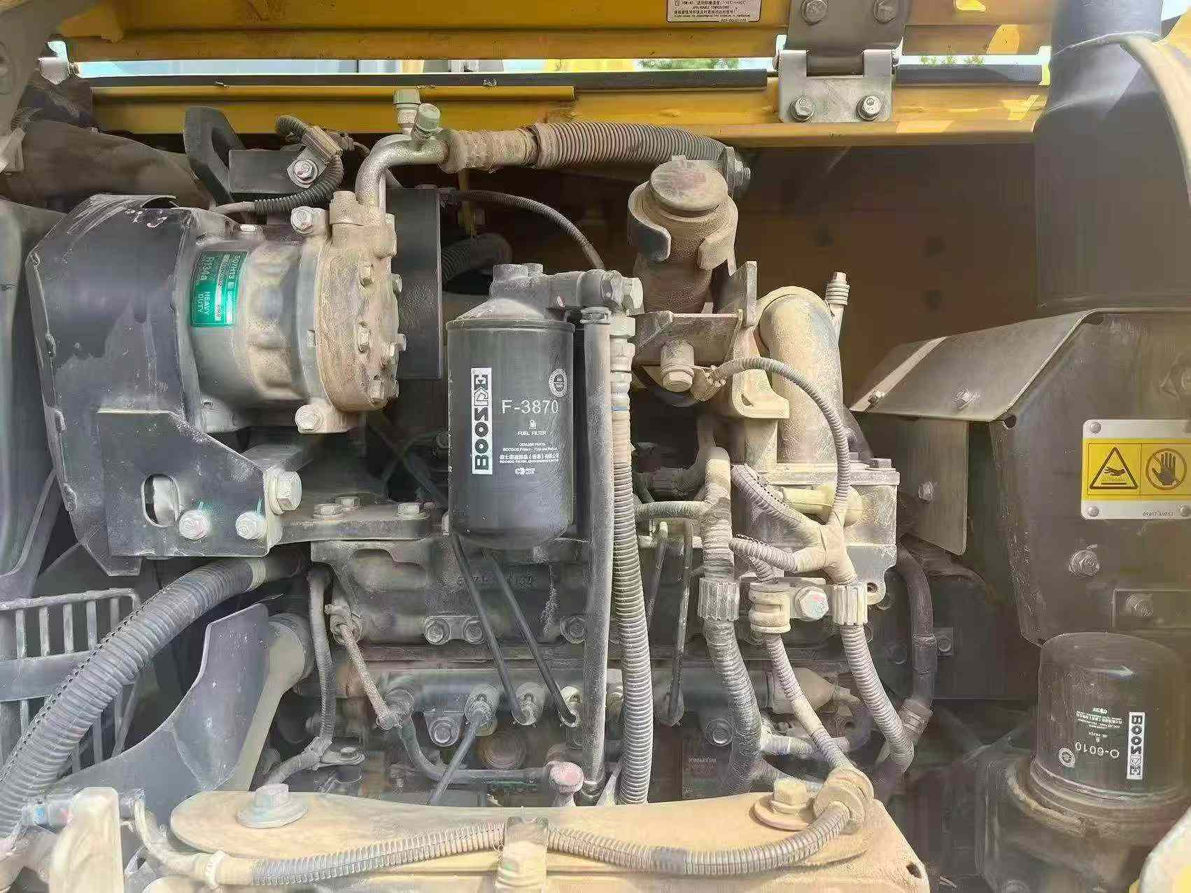 Buy Komatsu PC60 Used Excavator / 3 Buy Komatsu PC60 Used Excavator / 3