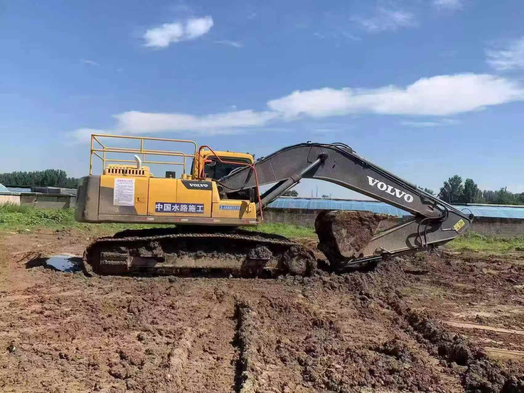 Buy Volvo EC290 Used Excavator / 3 Buy Volvo EC290 Used Excavator / 3