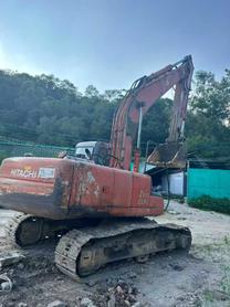 Buy Hitachi ZX200-6 Used Excavator / 2 Buy Hitachi ZX200-6 Used Excavator / 2