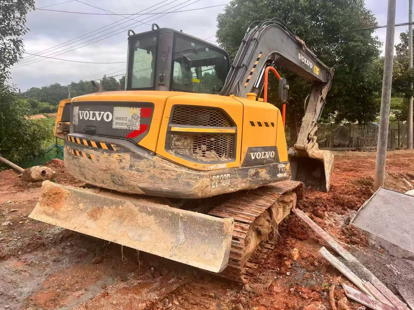 Buy Volvo EC75D Used Excavator / 2 Buy Volvo EC75D Used Excavator / 2