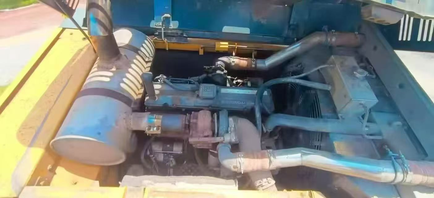 Buy Hyundai R350LVS Used Excavator / 4 Buy Hyundai R350LVS Used Excavator / 4