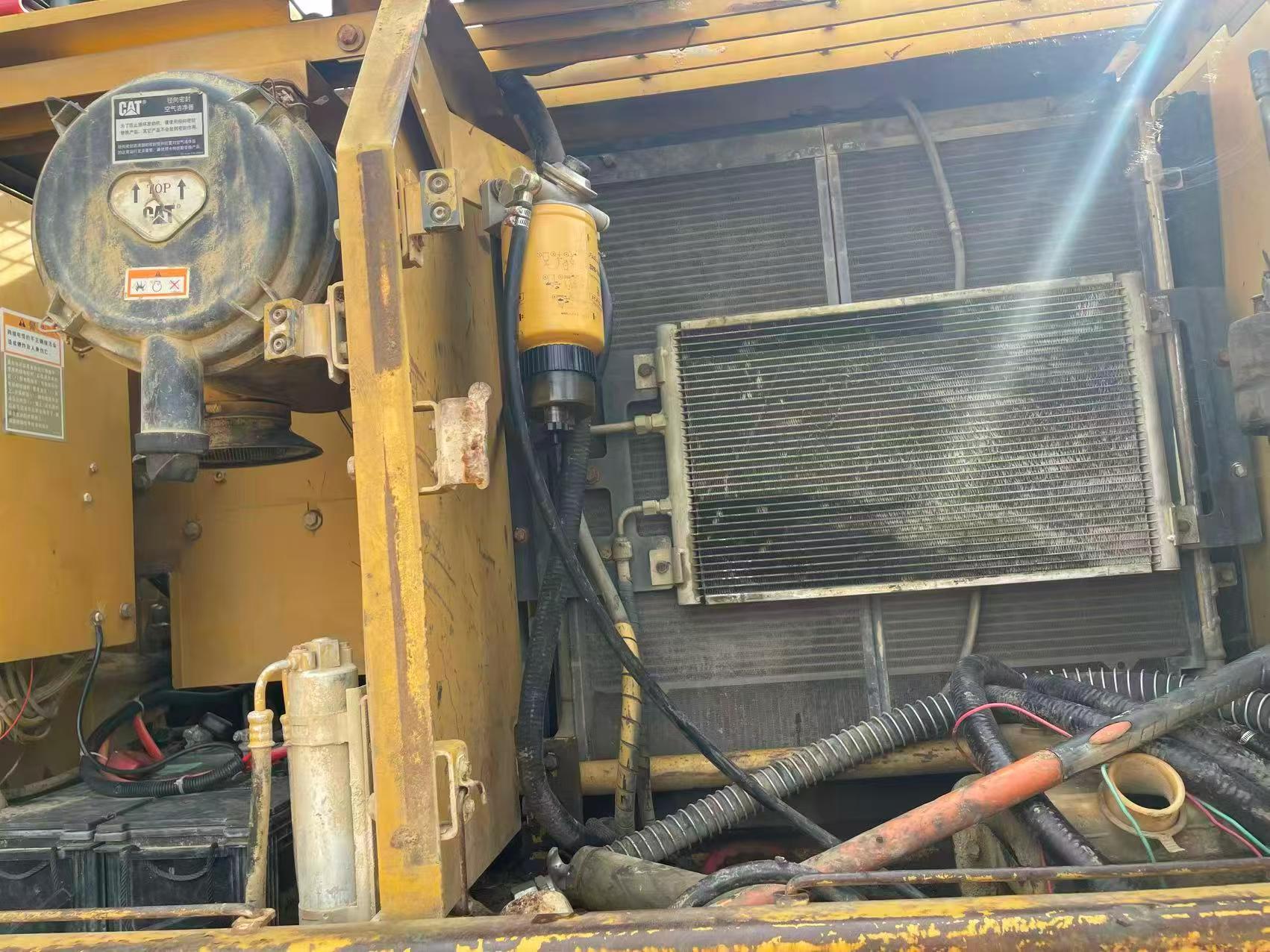 Buy Caterpillar 320C Used Excavator / 8 Buy Caterpillar 320C Used Excavator / 8