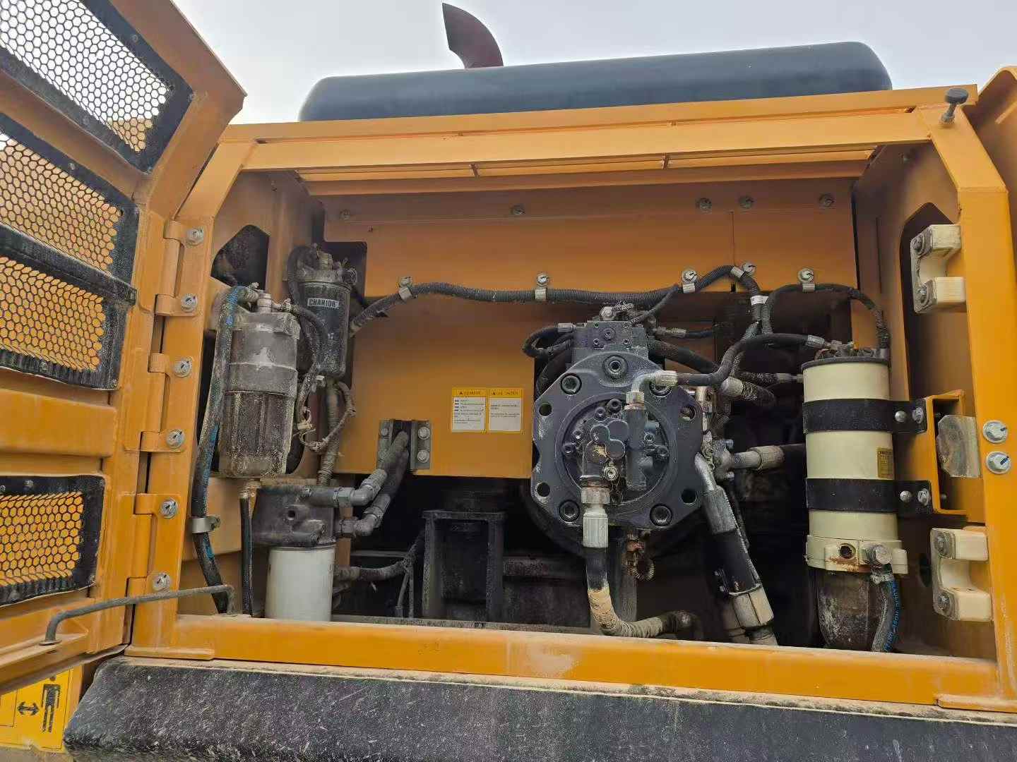 Buy Sany SY365C-8 Used Excavator / 9 Buy Sany SY365C-8 Used Excavator / 9