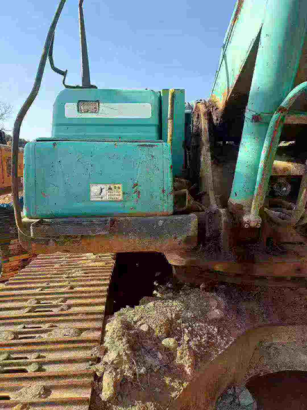 Buy Kobelco SK260 Used Excavator / 3