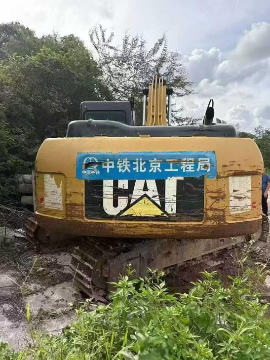 Buy Caterpillar 320D Used Excavator / 1