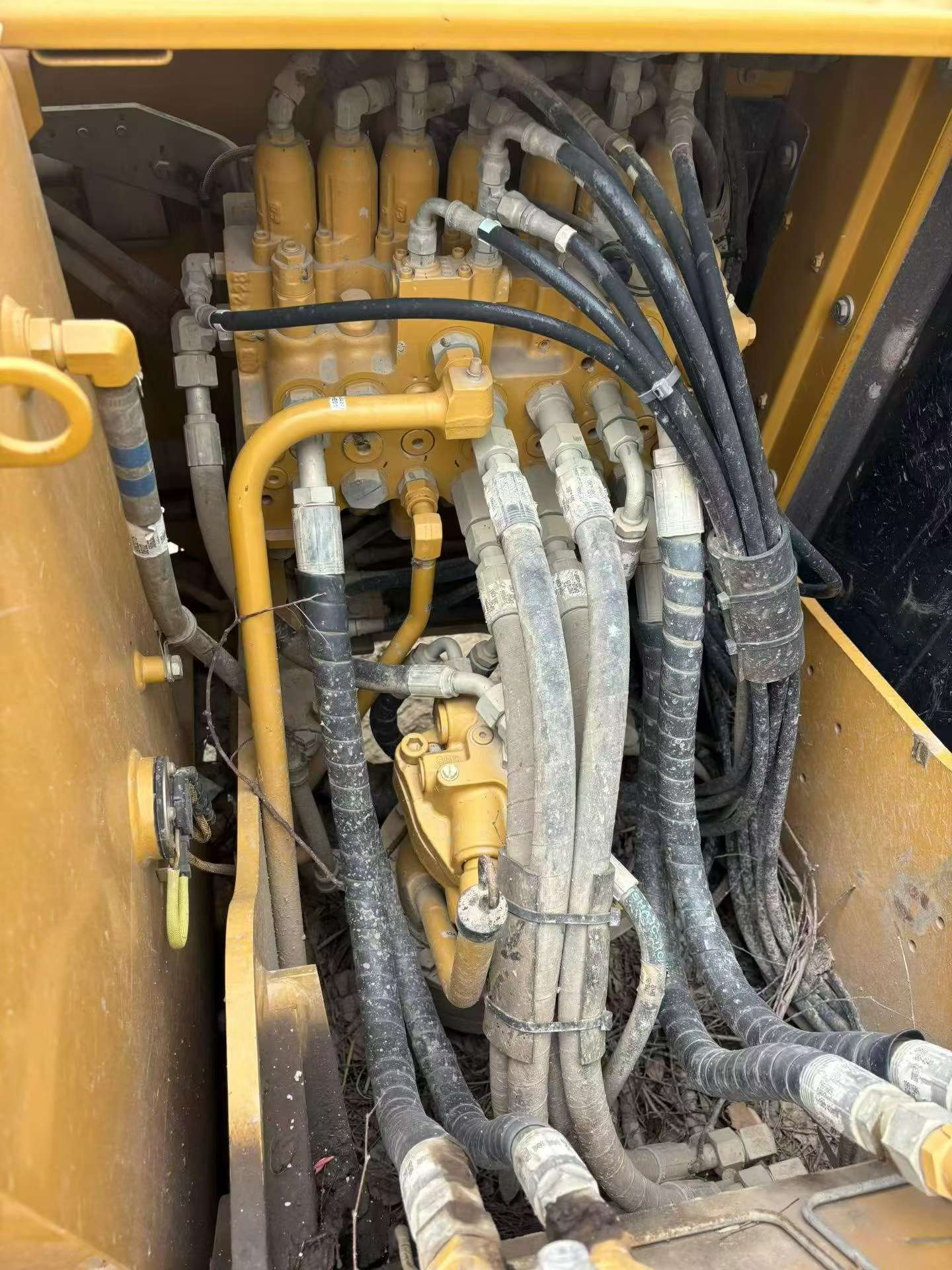 Buy Caterpillar 313D Used Excavator / 8 Buy Caterpillar 313D Used Excavator / 8