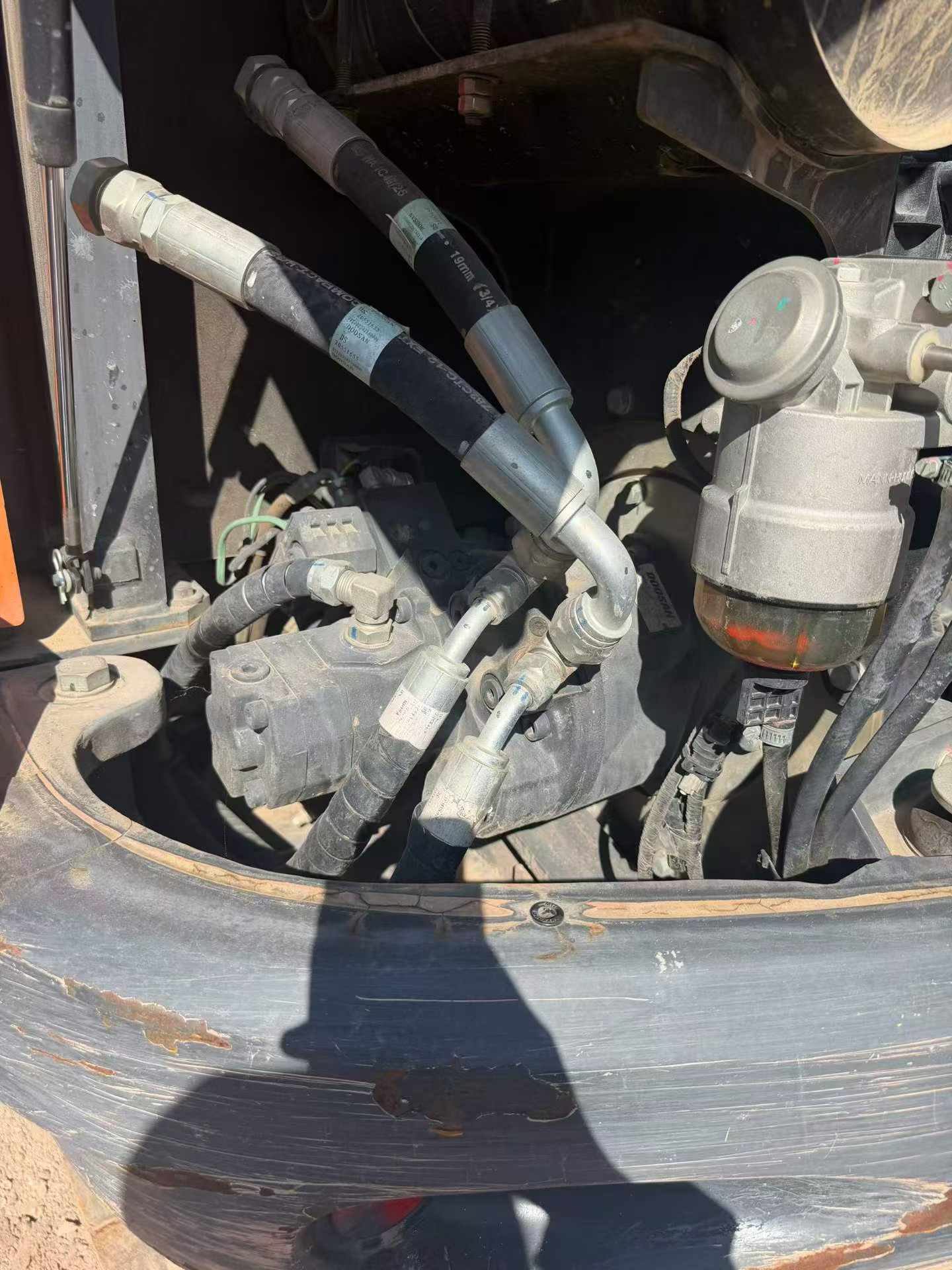 Buy Doosan DH60 Used Excavator / 7 Buy Doosan DH60 Used Excavator / 7