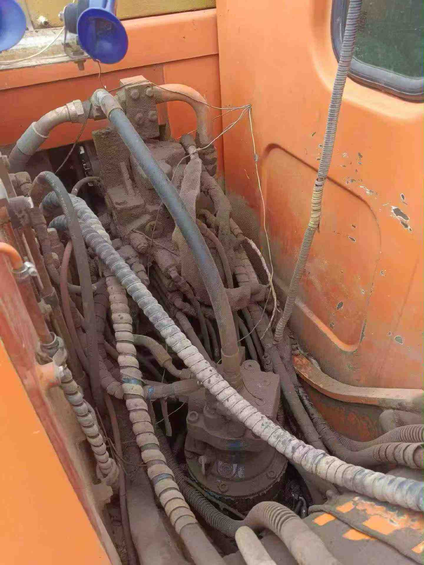 Buy Doosan DH80 Used Excavator / 9 Buy Doosan DH80 Used Excavator / 9