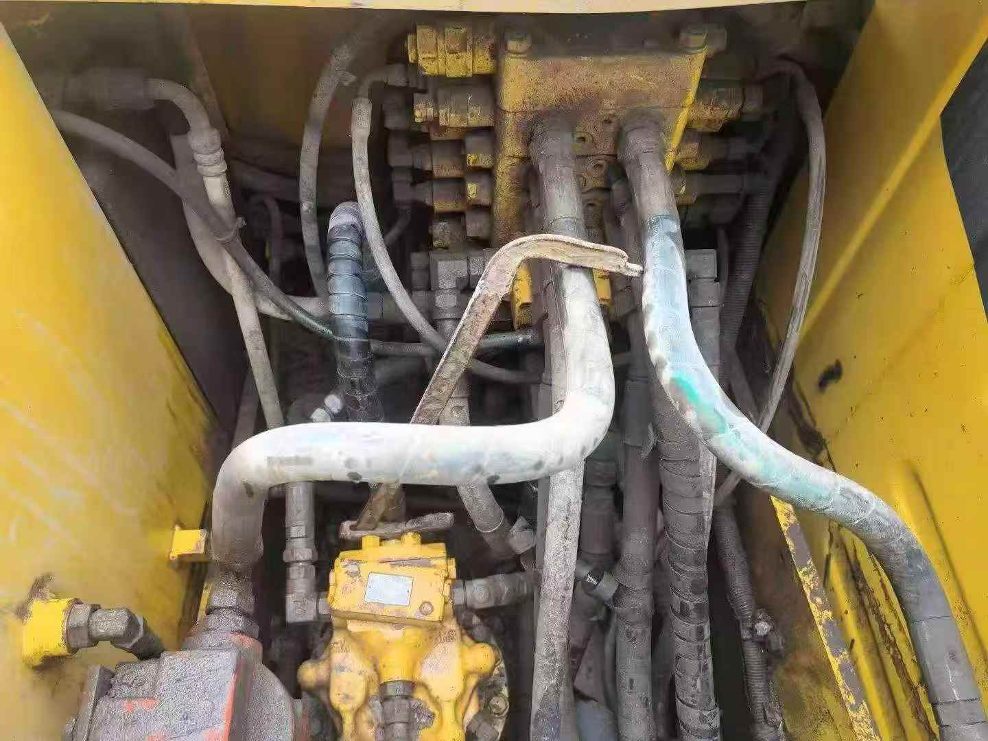 Buy Komatsu PC110-7 Used Excavator / 6 Buy Komatsu PC110-7 Used Excavator / 6