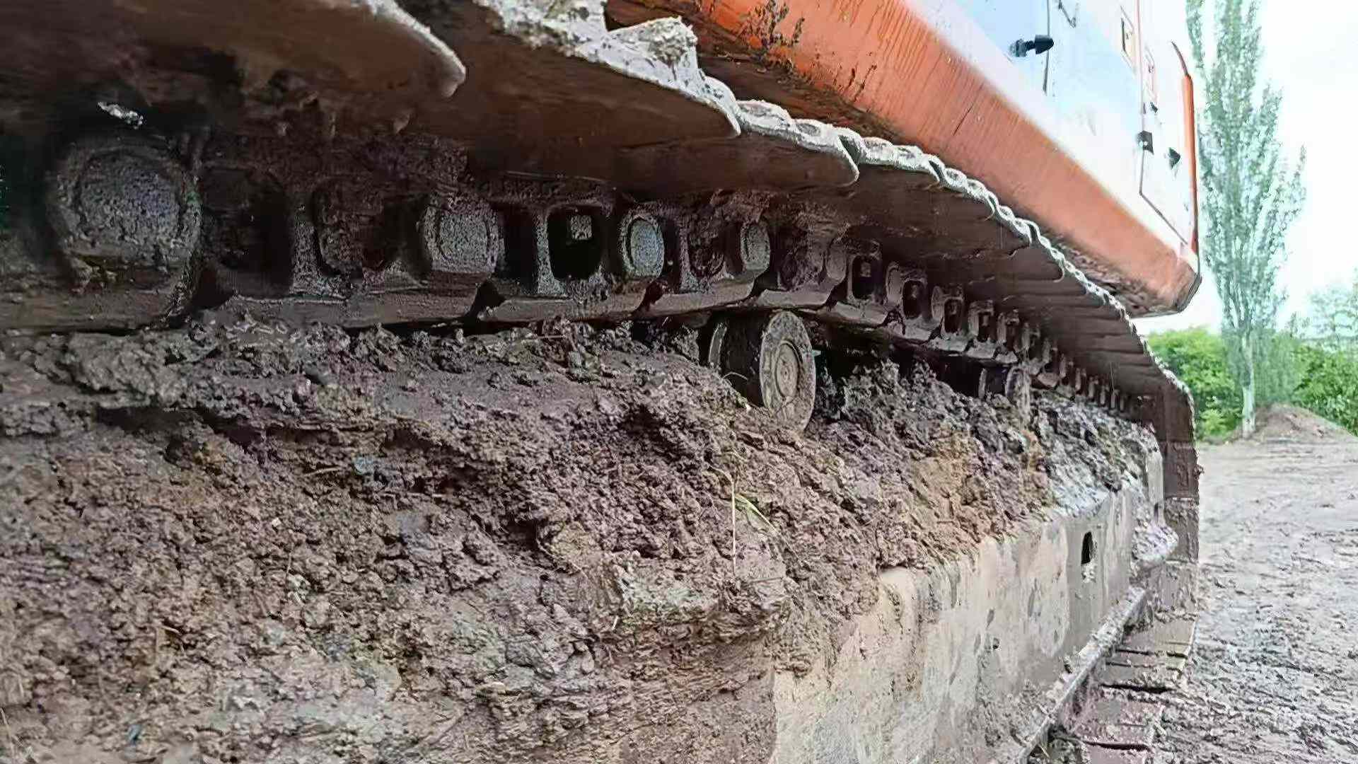 Buy Doosan DH300-7 Used Excavator / 3 Buy Doosan DH300-7 Used Excavator / 3