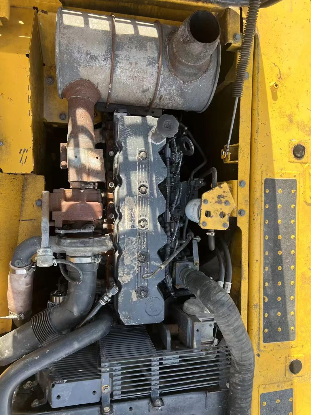 Buy Komatsu PC200-8 Used Excavator / 8 Buy Komatsu PC200-8 Used Excavator / 8