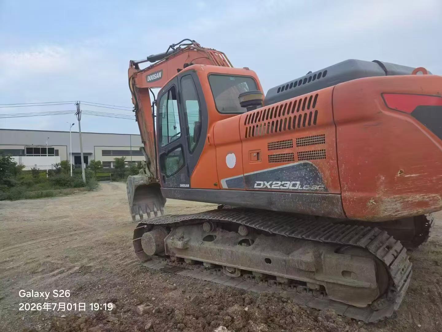 Buy Doosan DX215-9C Used Excavator / 7 Buy Doosan DX215-9C Used Excavator / 7