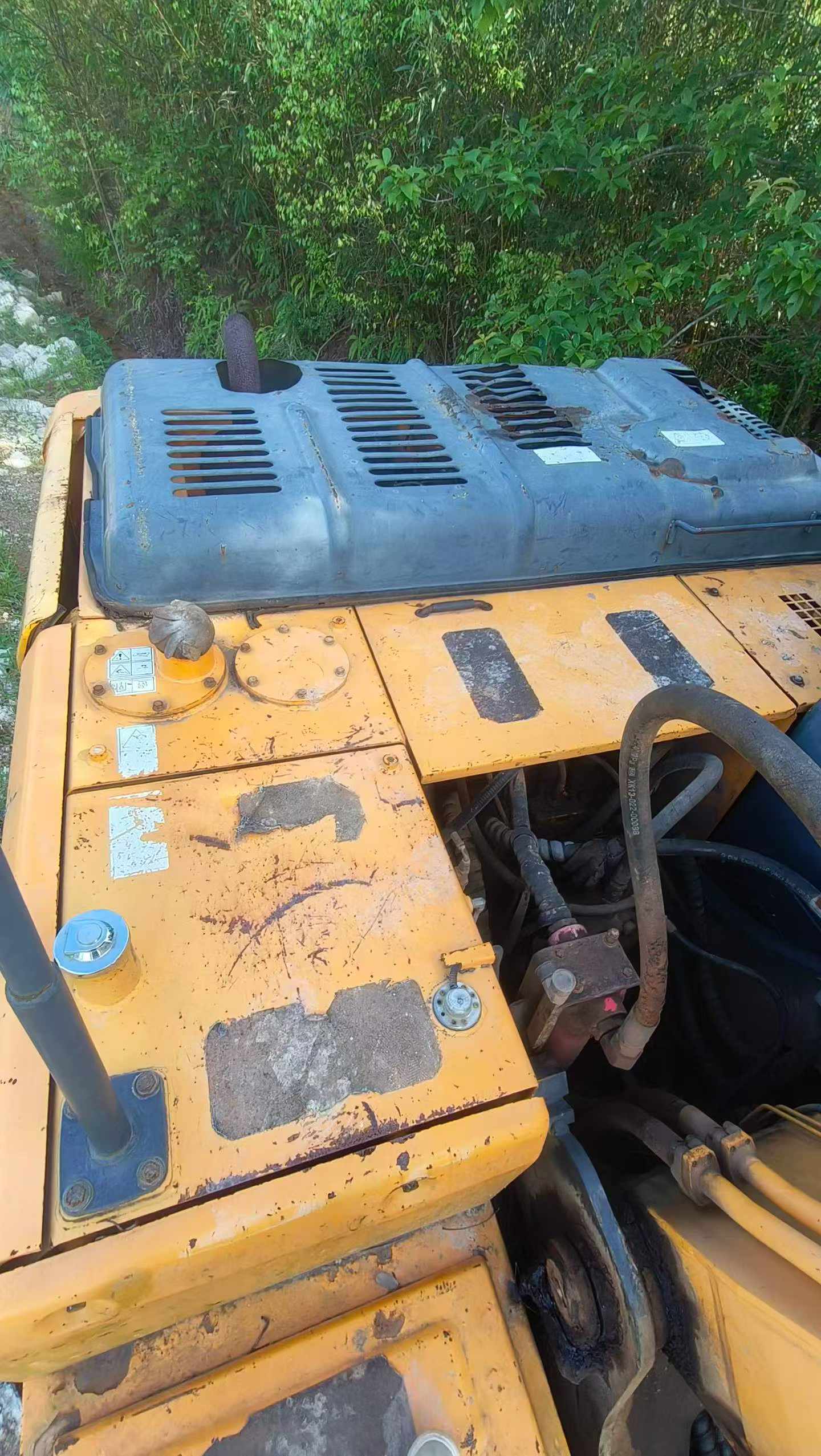 Buy Hyundai R215-7C Used Excavator / 9 Buy Hyundai R215-7C Used Excavator / 9