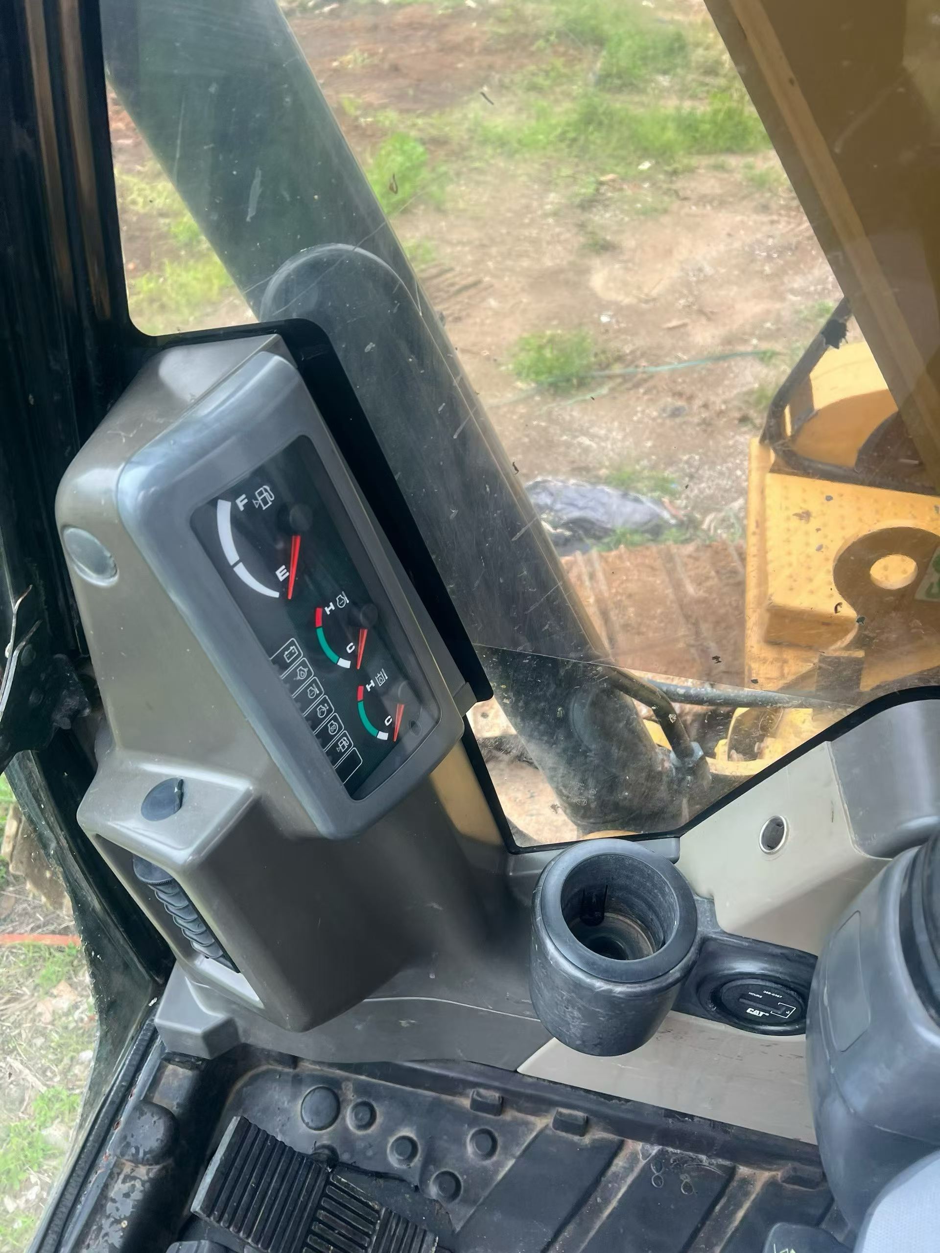 Buy Caterpillar 307B Used Excavator / 4 Buy Caterpillar 307B Used Excavator / 4