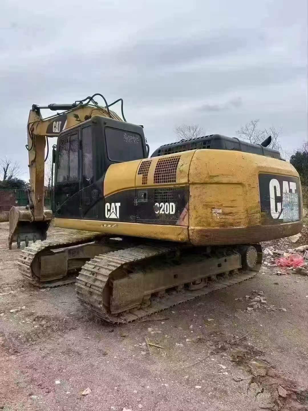 Buy Caterpillar 320D Used Excavator / 1