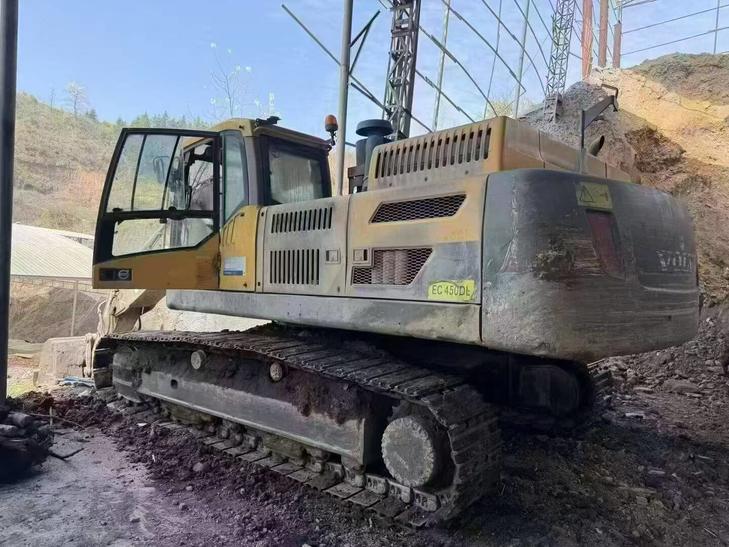 Buy Volvo EC380D Used Excavator / 1