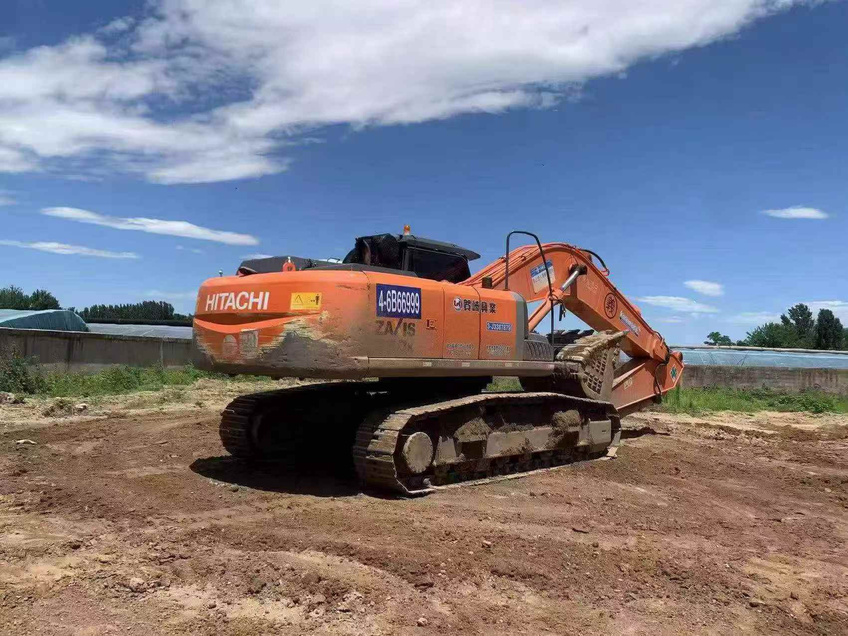 Buy Hitachi ZX350K Used Excavator / 3 Buy Hitachi ZX350K Used Excavator / 3