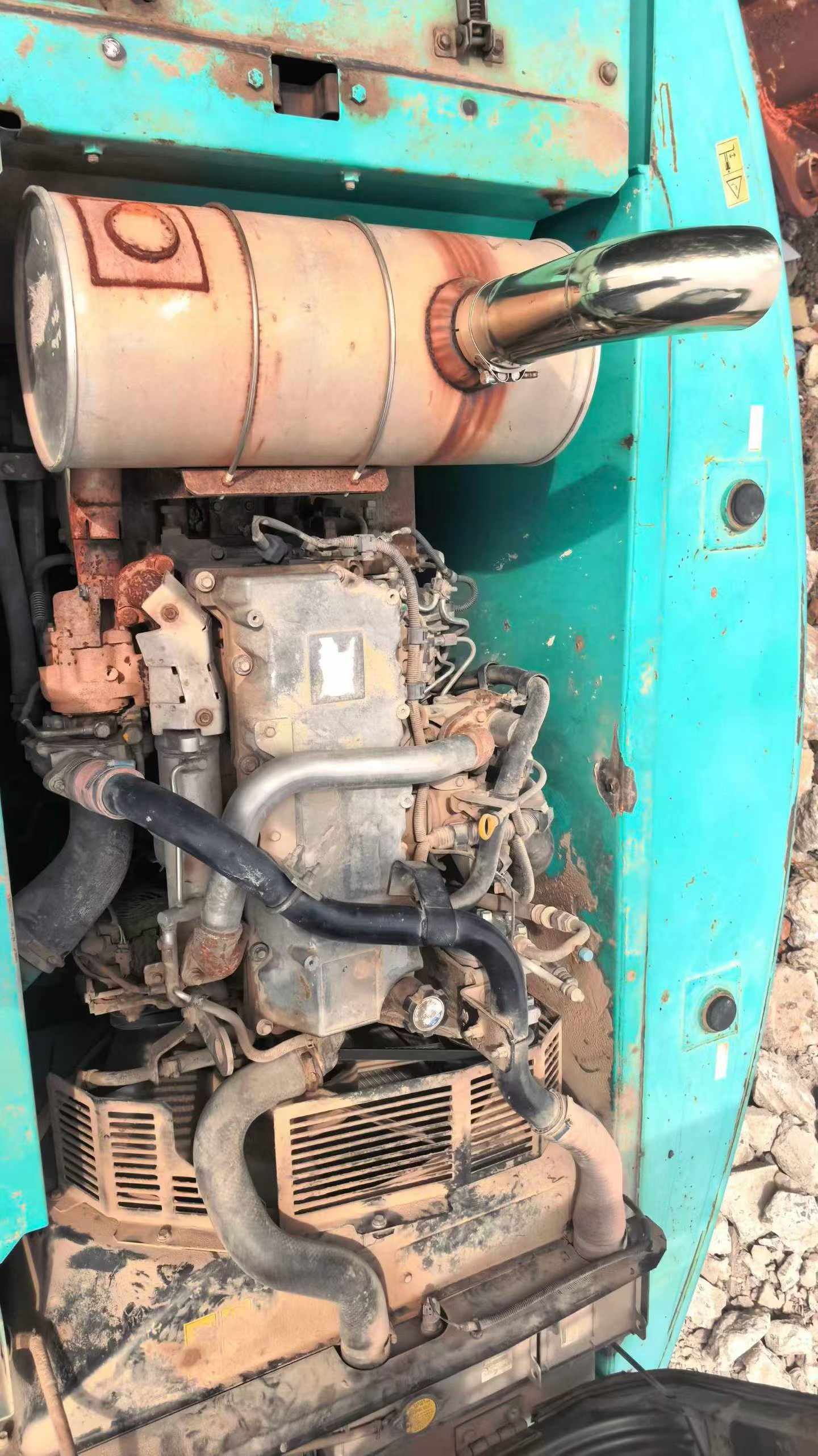 Buy Kobelco SK210 Used Excavator / 1