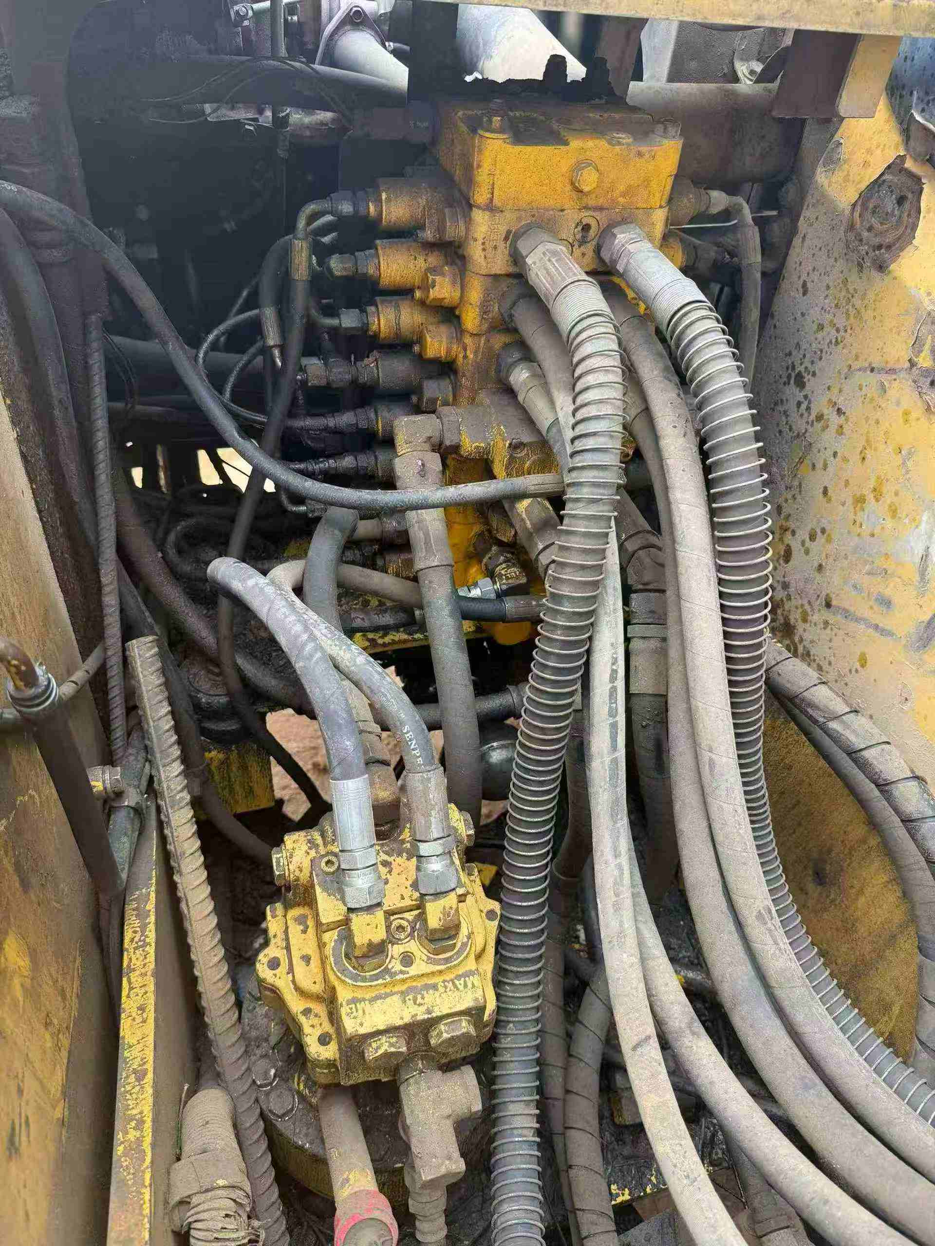 Buy Komatsu PC110-7 Used Excavator / 5 Buy Komatsu PC110-7 Used Excavator / 5